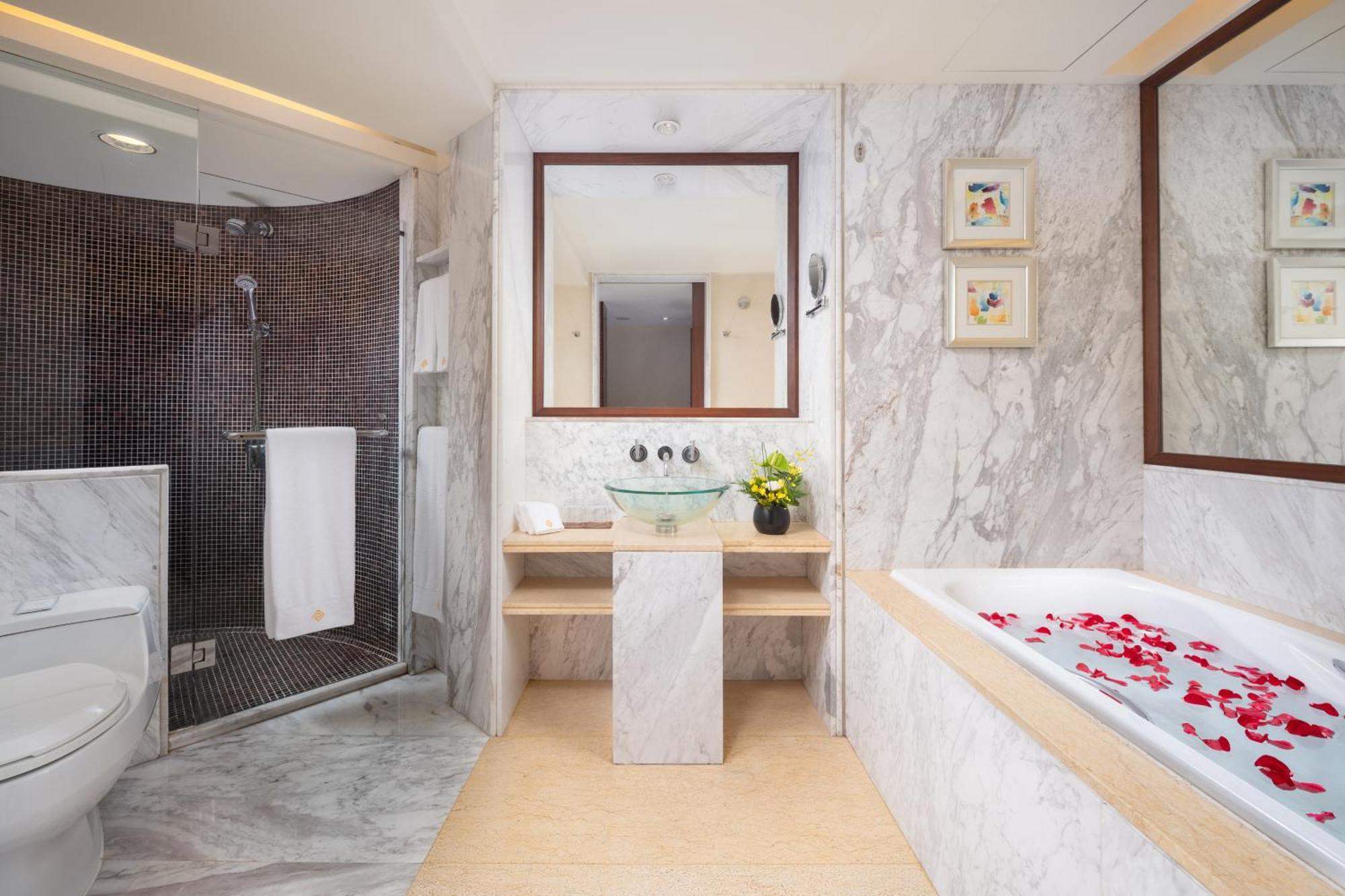 Parklane Hotel Changan Дунгуань Экстерьер фото