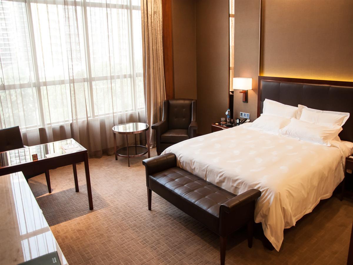 Parklane Hotel Changan Дунгуань Экстерьер фото