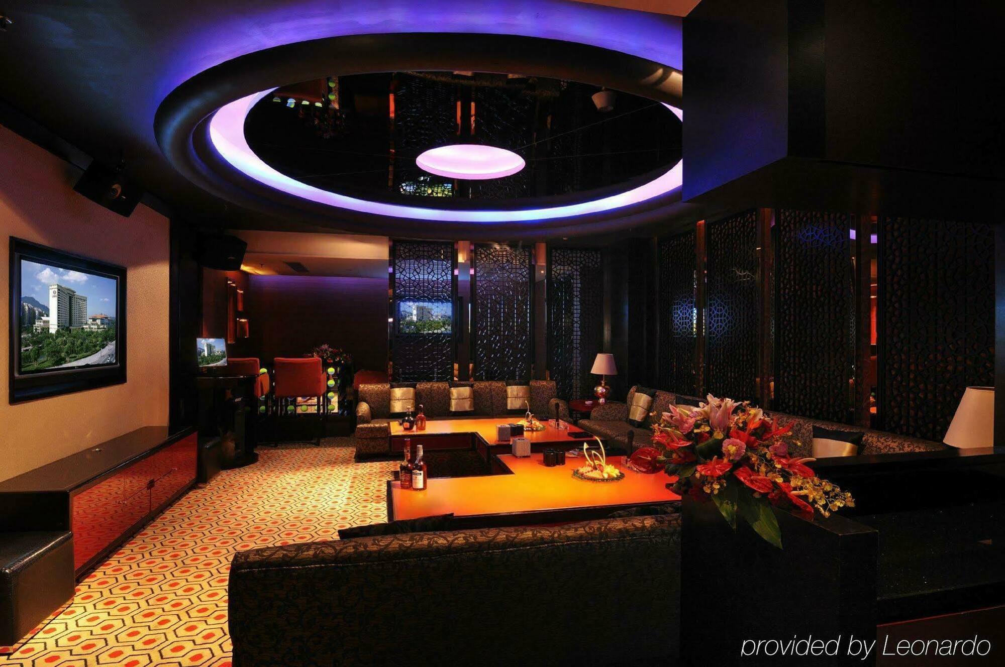 Parklane Hotel Changan Дунгуань Ресторан фото